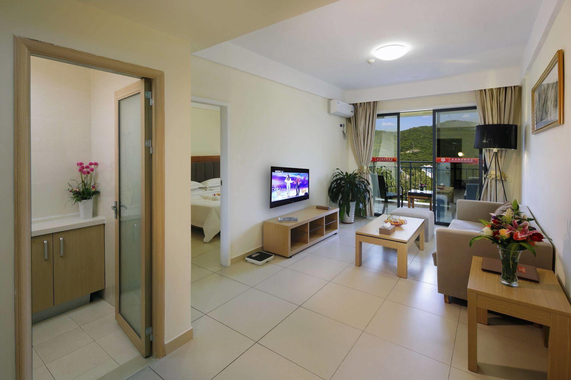 Gentle Grown Sanya Seashore Hotel מראה חיצוני תמונה