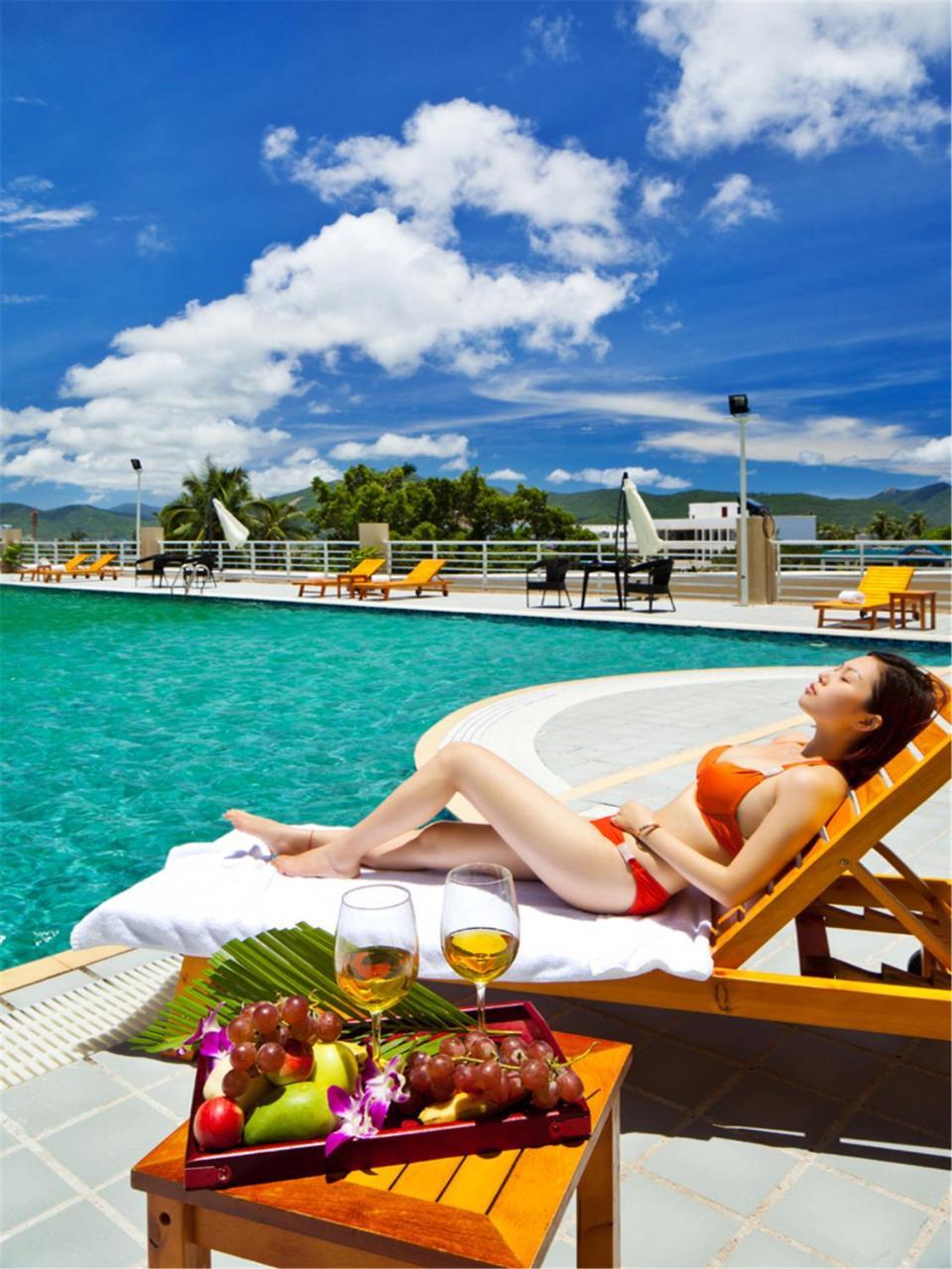 Gentle Grown Sanya Seashore Hotel מראה חיצוני תמונה