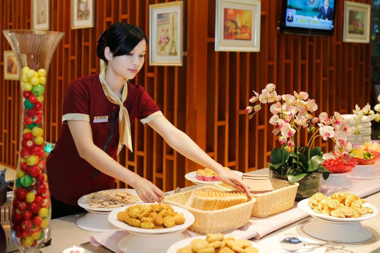Gentle Grown Sanya Seashore Hotel מראה חיצוני תמונה